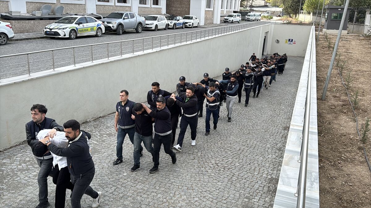 A A 20251108 39648874 39648873 A D I Y A M A N M E R K E Z L I S I L A H K A C A K C I L I G I O P E R A S Y O N U N D A 9 T U T U K L A M A