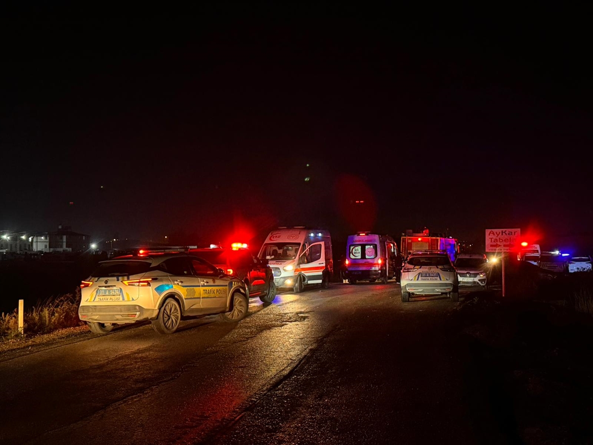 A A 20251111 39685879 39685878 H A T A Y D A D U Z E N S I Z G O C M E N L E R I T A S I Y A N O T O M O B I L I N N E H R E D E V R I L M E S I S O N U C U 9 K I S I Y A R A L A N D I