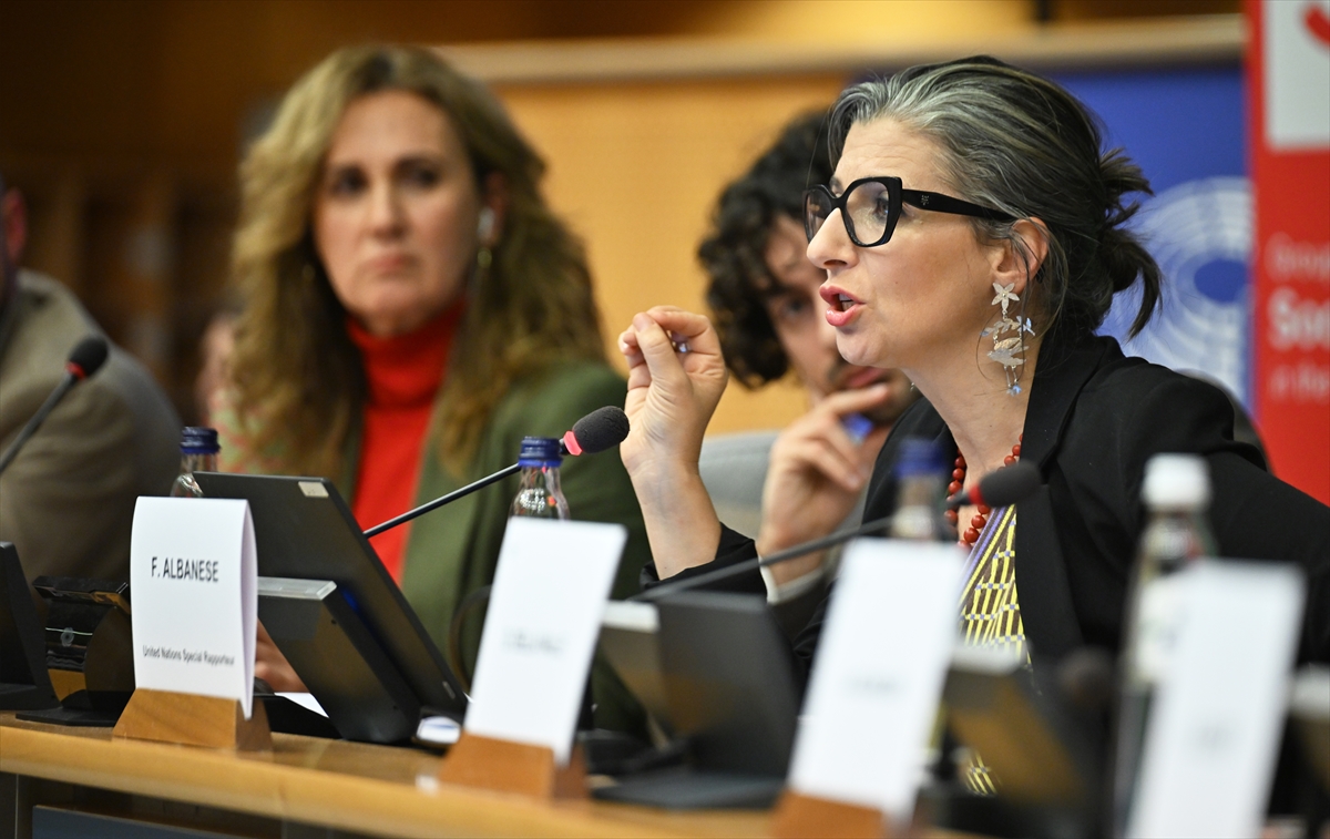 A A 20251118 39743940 39743932 B M F I L I S T I N O Z E L R A P O R T O R U F R A N C E S C A A L B A N E S E