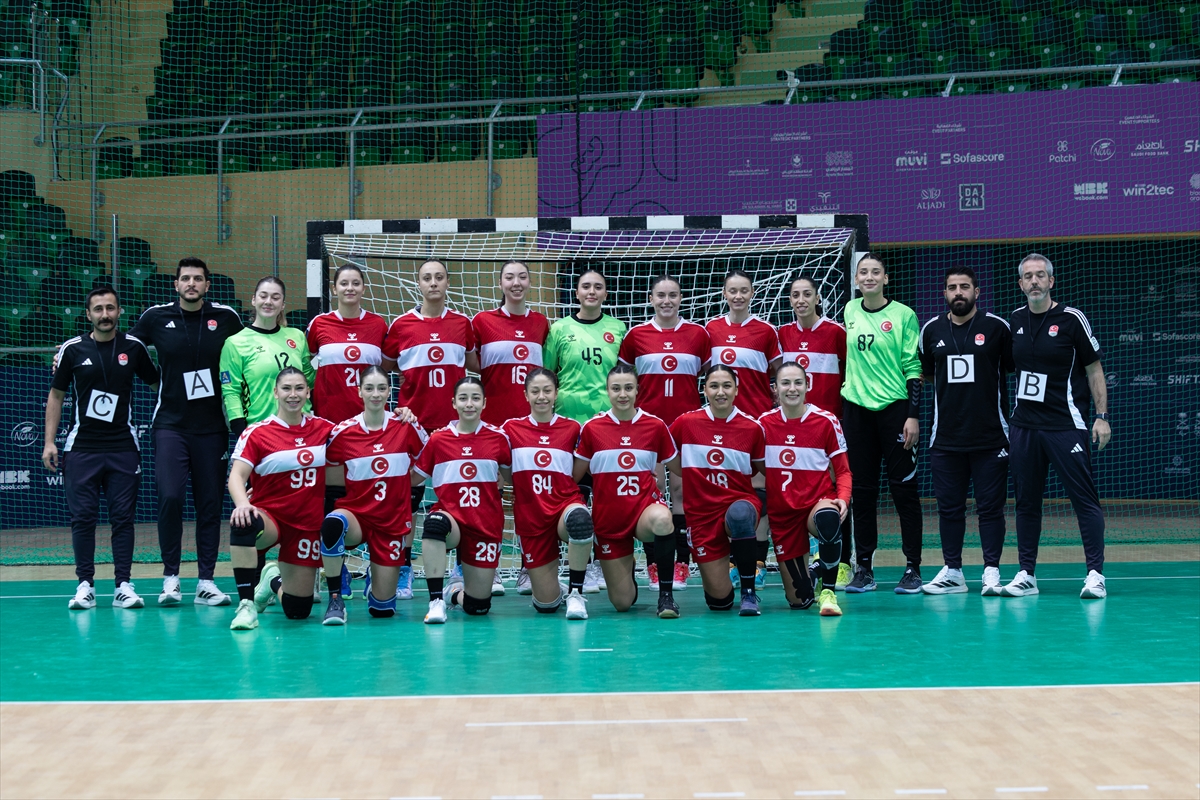 A A 20251119 39747851 39747850 6 I S L A M I D A Y A N I S M A O Y U N L A R I