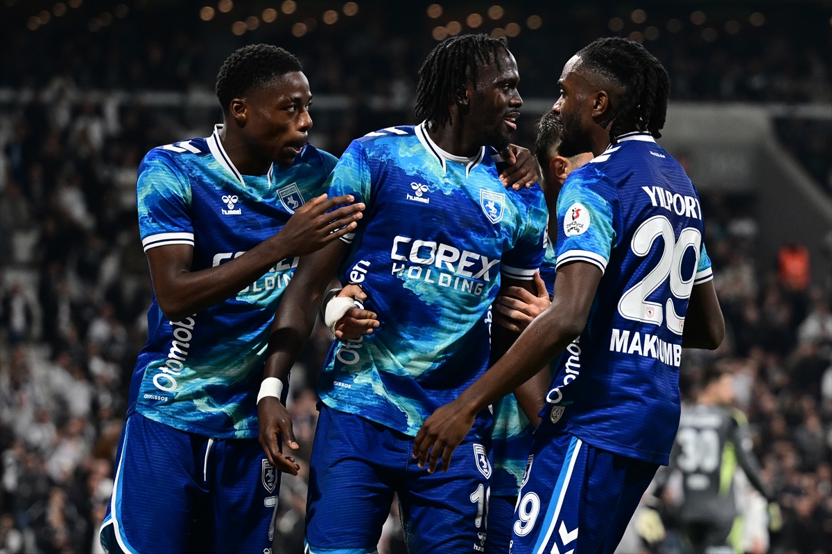 A A 20251123 39786161 39786157 B E S I K T A S S A M S U N S P O R