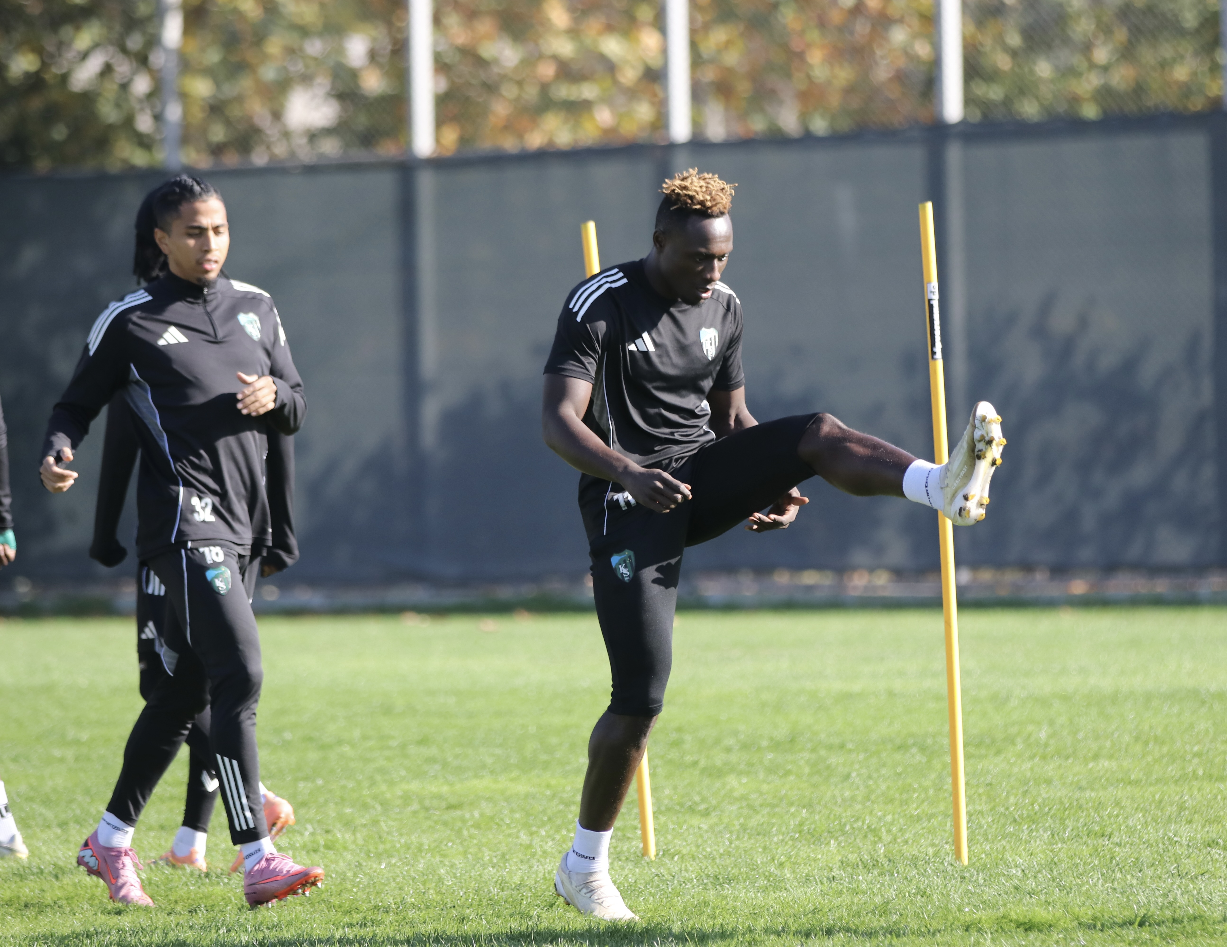 A A 20251125 39800585 39800577 K O C A E L I S P O R G E N C L E R B I R L I G I M A C I N I N H A Z I R L I K L A R I N I S U R D U R D U