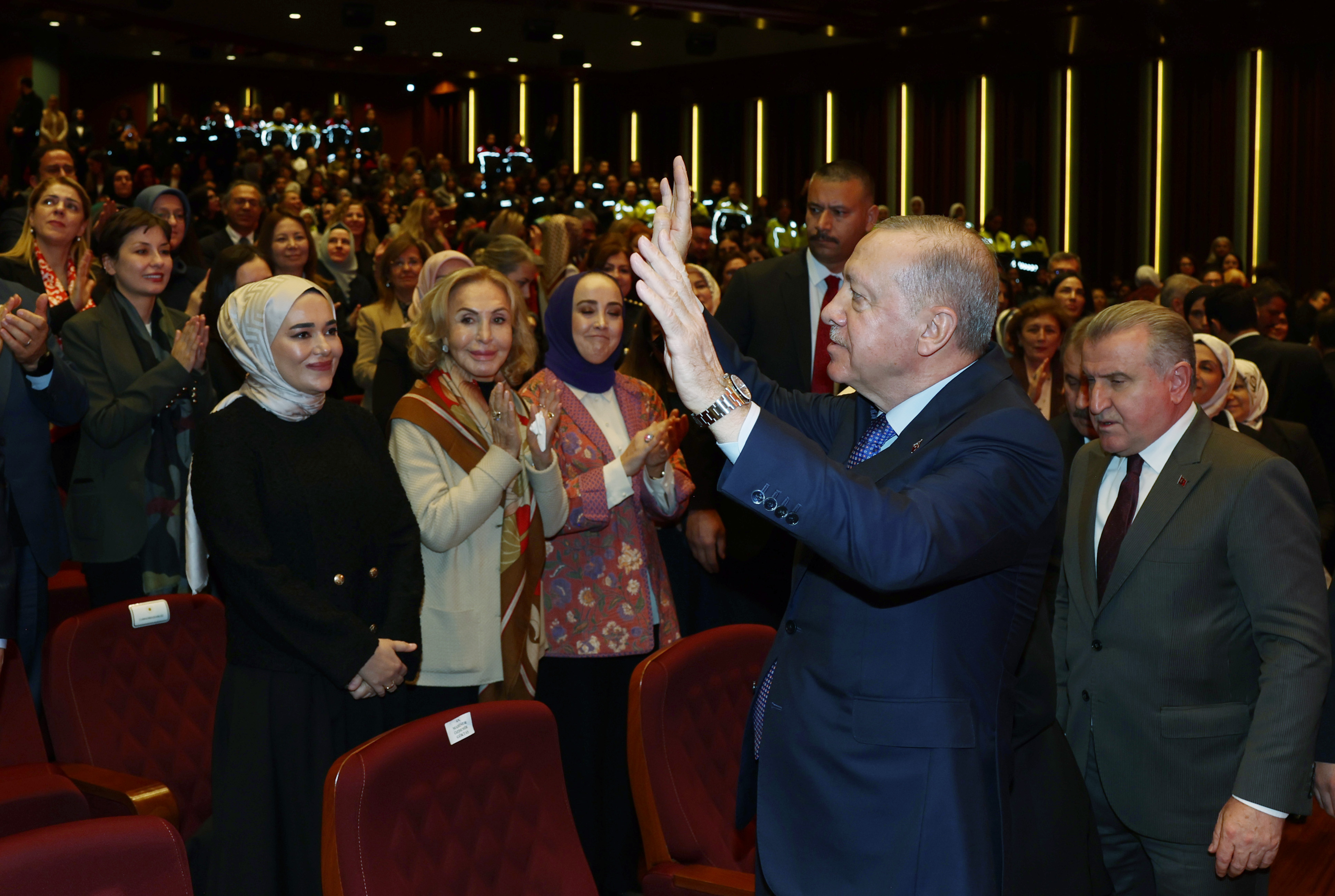 A A 20251125 39802595 39802589 C U M H U R B A S K A N I R E C E P T A Y Y I P E R D O G A N