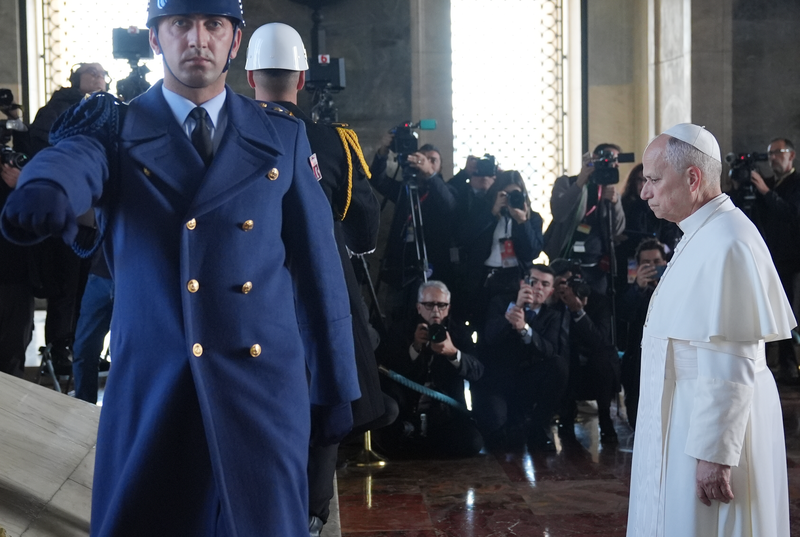 A A 20251127 39821771 39821764 P A P A 14 L E O T U R K I Y E D E