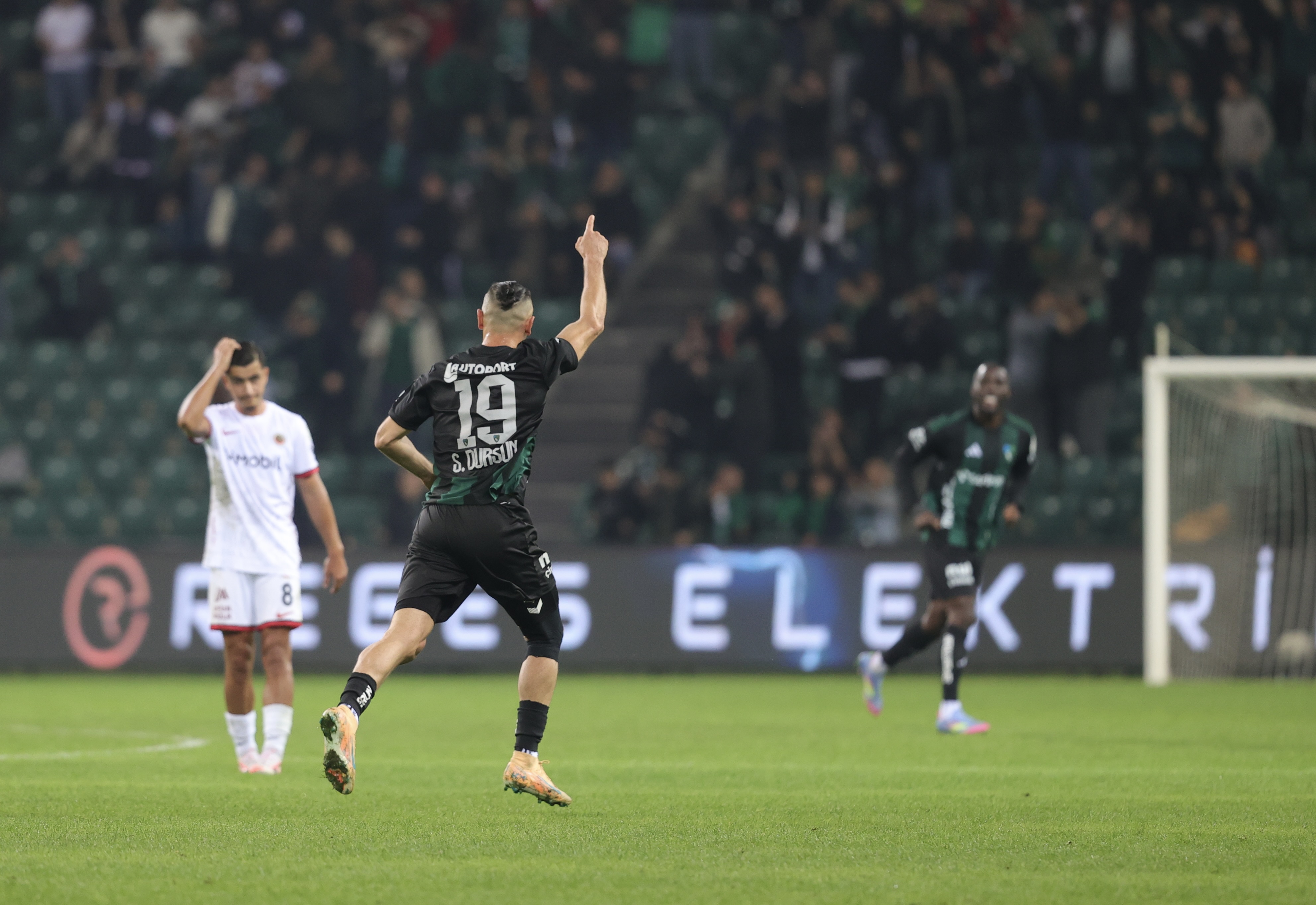 A A 20251128 39838319 39838316 K O C A E L I S P O R G E N C L E R B I R L I G I