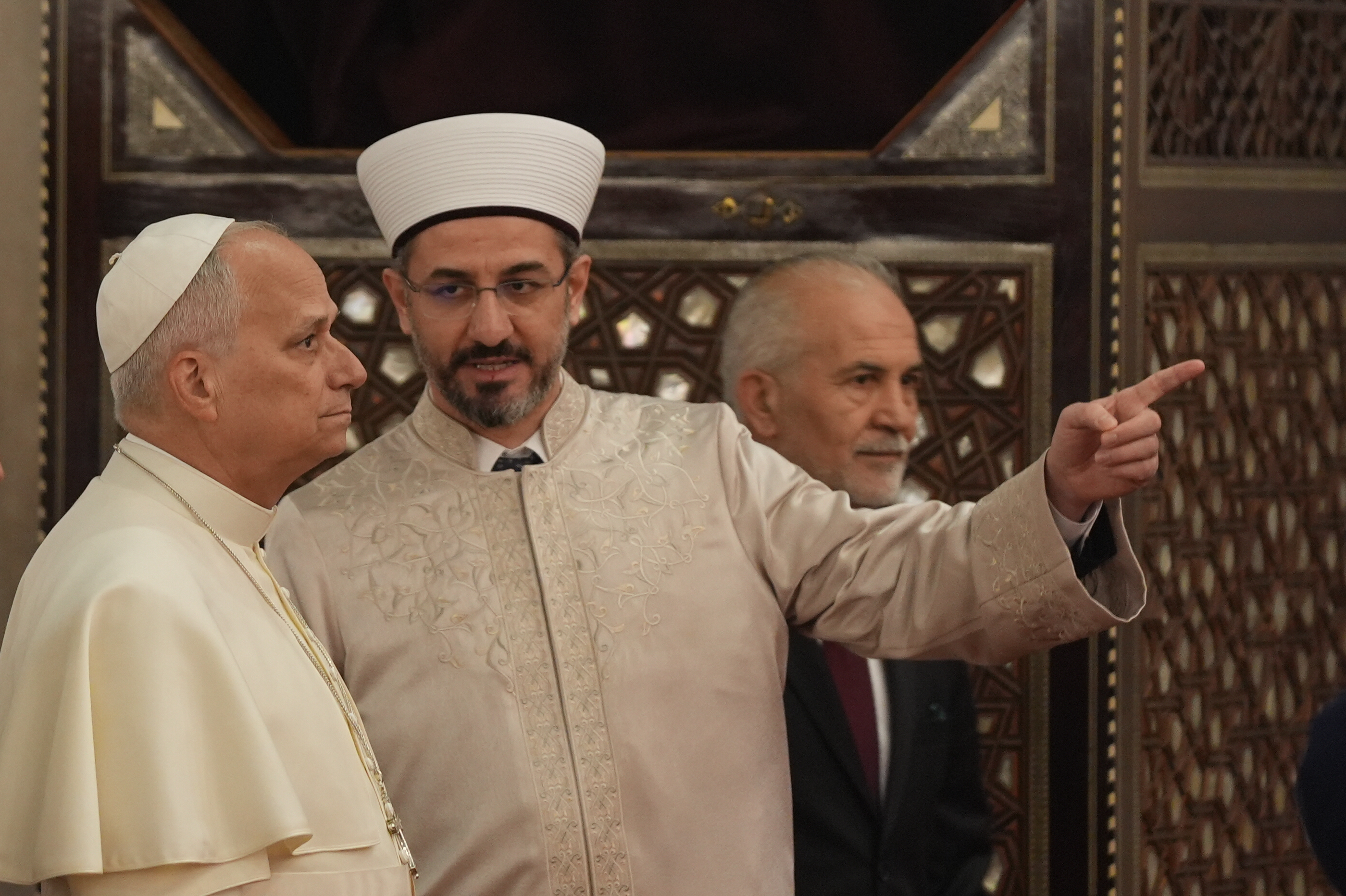 A A 20251129 39839925 39839923 P A P A 14 L E O T U R K I Y E D E