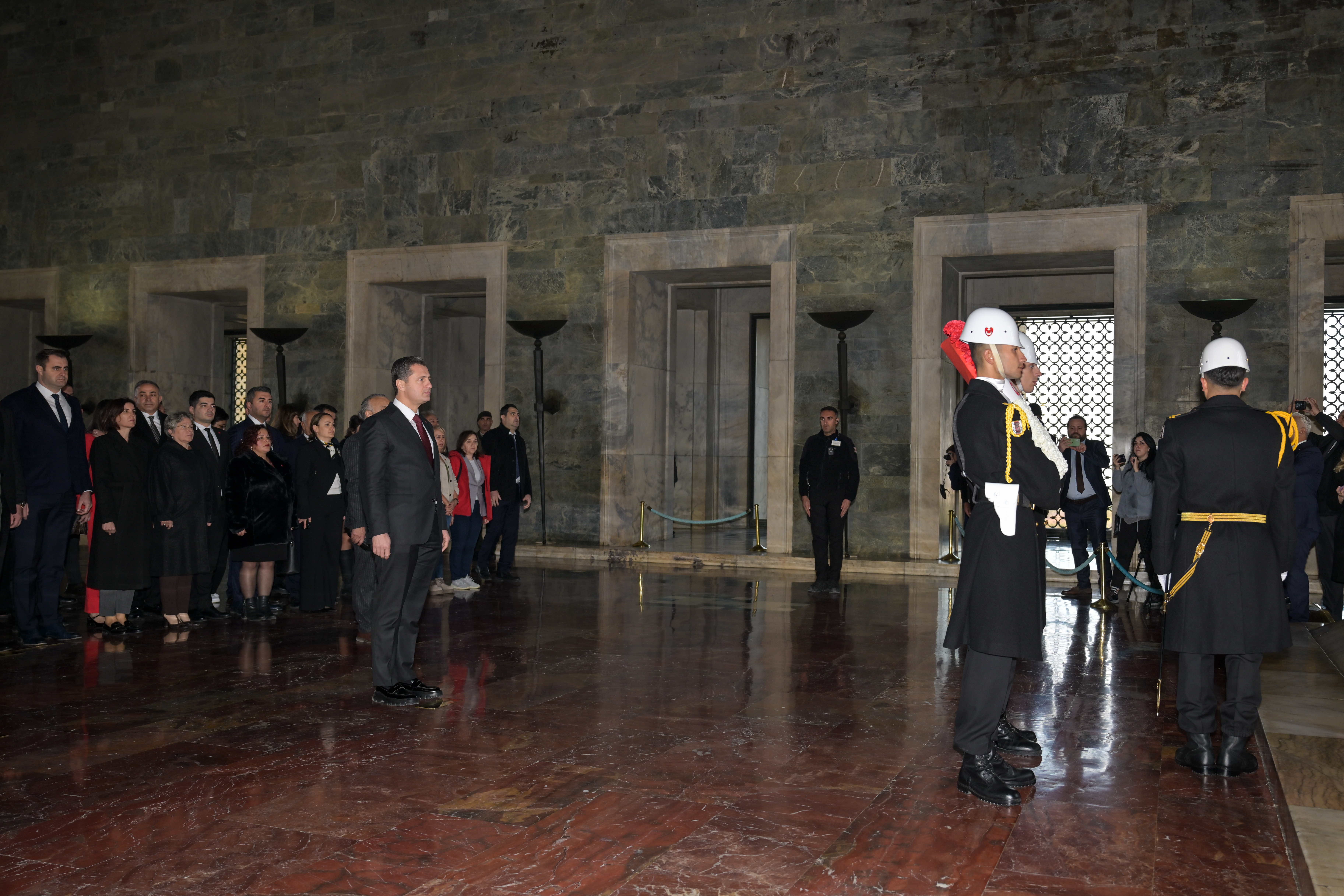 Chp Heyeti Anıtkabir'i Ziyaret Etti 4
