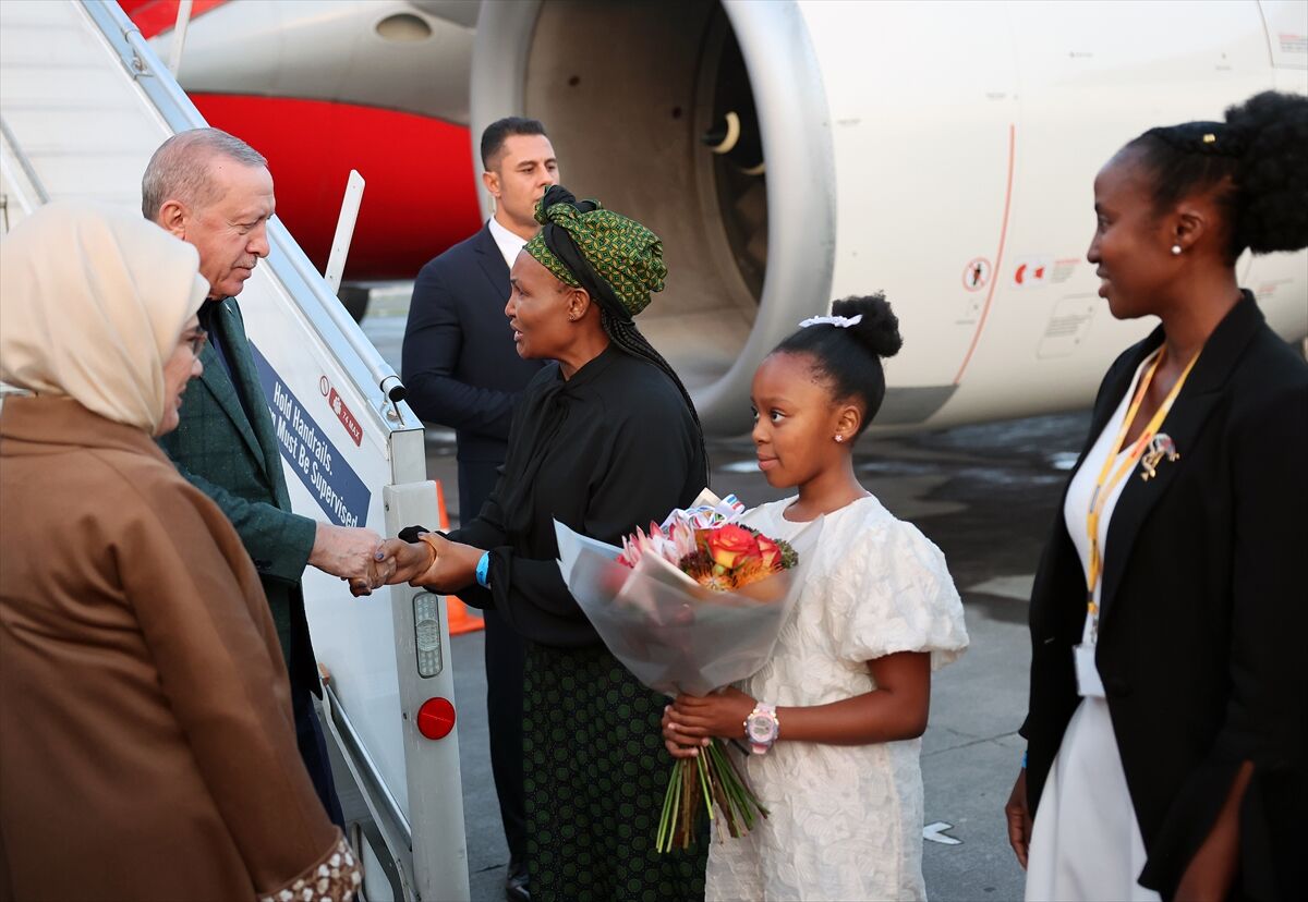 Cumhurbaşkanı Erdoğan, G20 Liderler Zirvesi Için Güney Afrika'ya Geldi 1