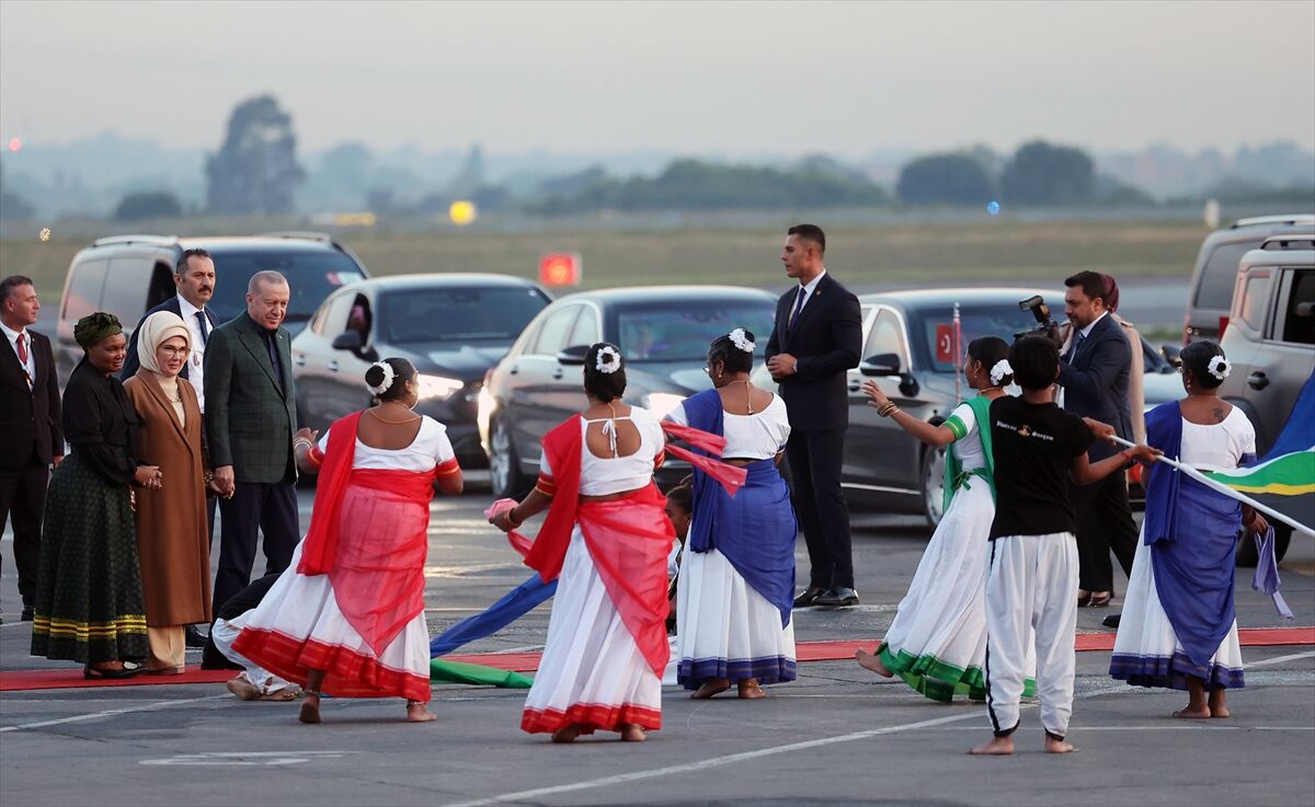 Cumhurbaşkanı Erdoğan, G20 Liderler Zirvesi Için Güney Afrika'ya Geldi 3