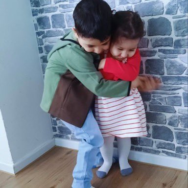 G5Z Vr Km Ww A A Ofa F