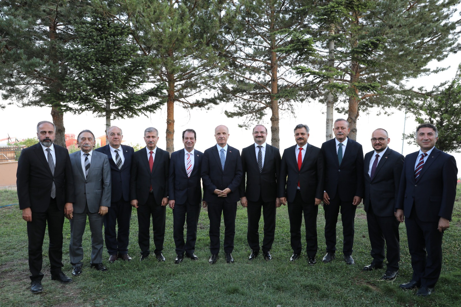 Gz O Xd Jp X M A Ey Wo R