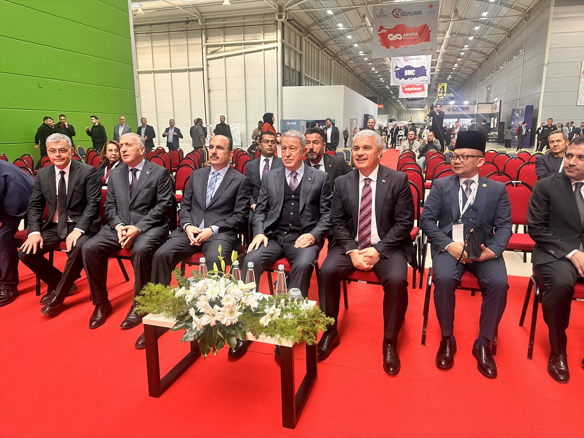 Hulusi Akaraa 20251106 39636150 39636145 Tbmm Milli Savunma Komisyonu Baskani Akar 8 Konya Savunma Sanayi Tedarikci Bulusmalarina Katildi