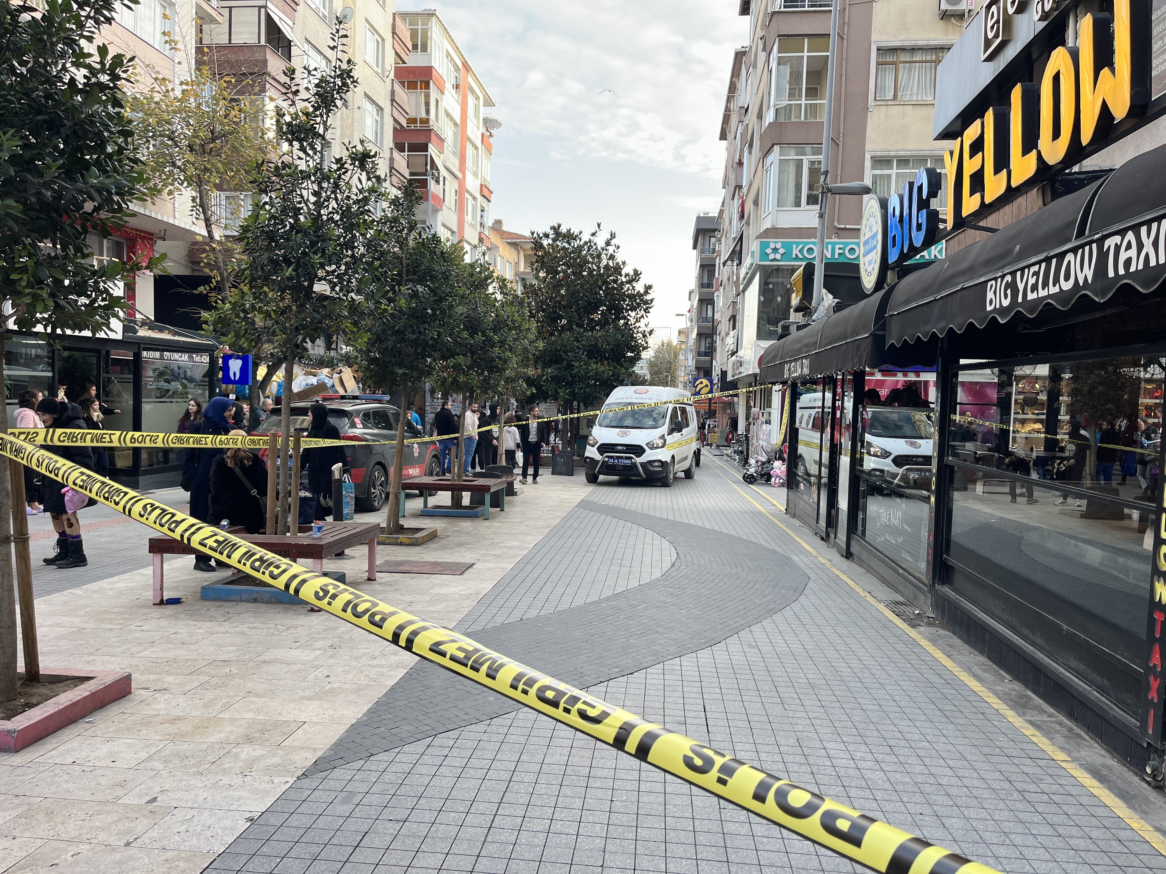 Kafede Otururken Silahlı Saldırıya Uğradı