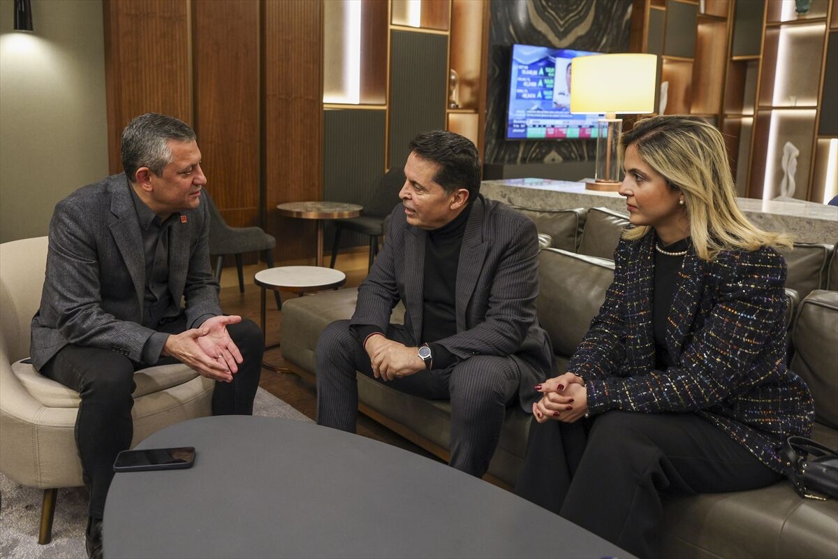 Özgür Özel Ahmet Özer2