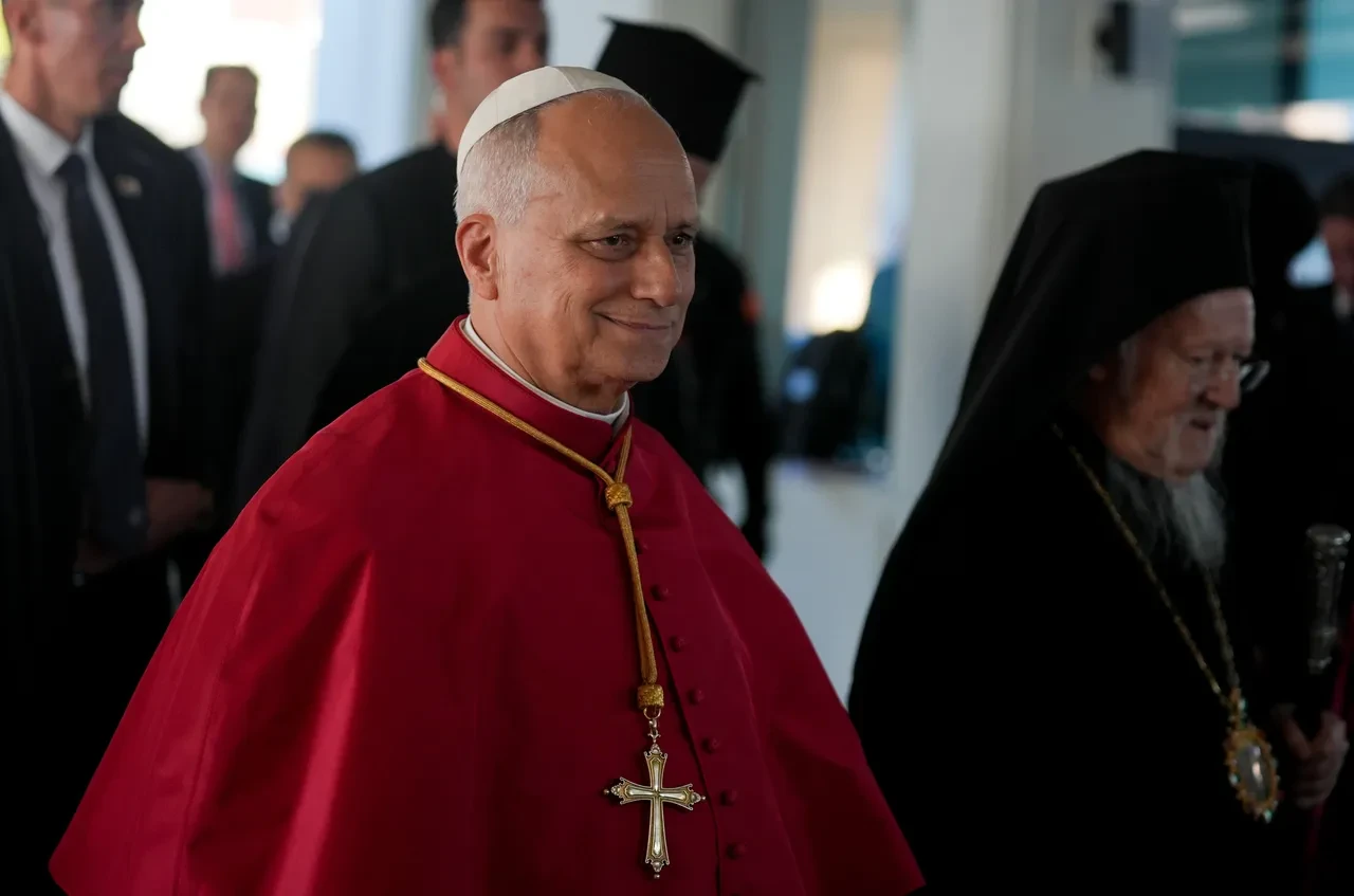 Papa 14 Leo Ahmet Minguzzinin Ailesini Ziyaret Edecek 3267023 202511290637 2