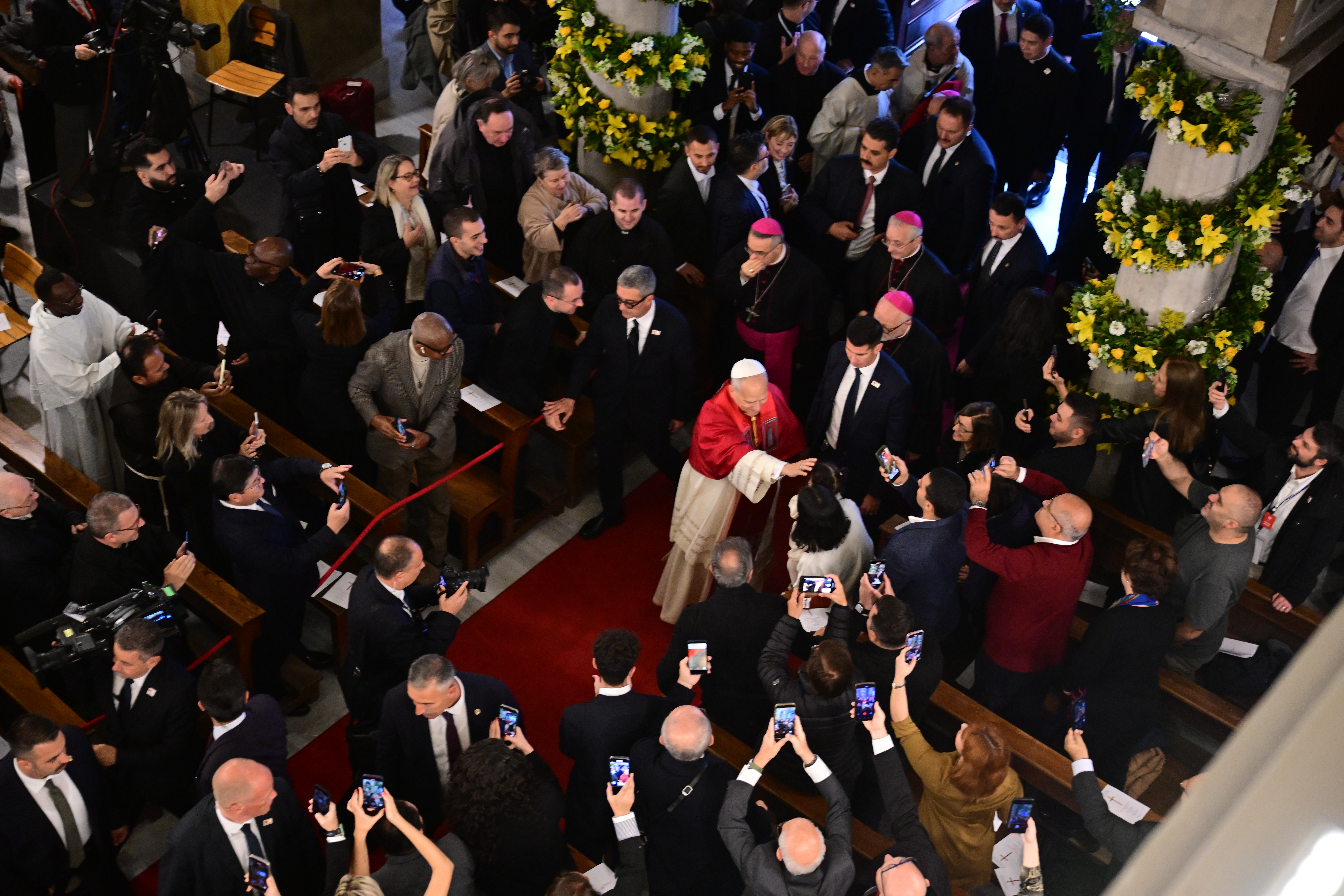 Papa Leo1 A A 20251128 39830174 39830168 P A P A 14 L E O T U R K I Y E D E