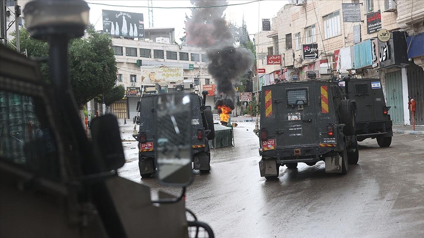 Thumbs B C 941665397De2D65586E162355410Fd06