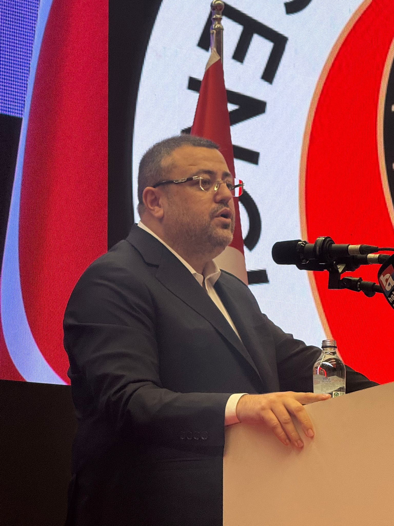 60Be7C39 0298 46Ba A236 Bfcc98687E66