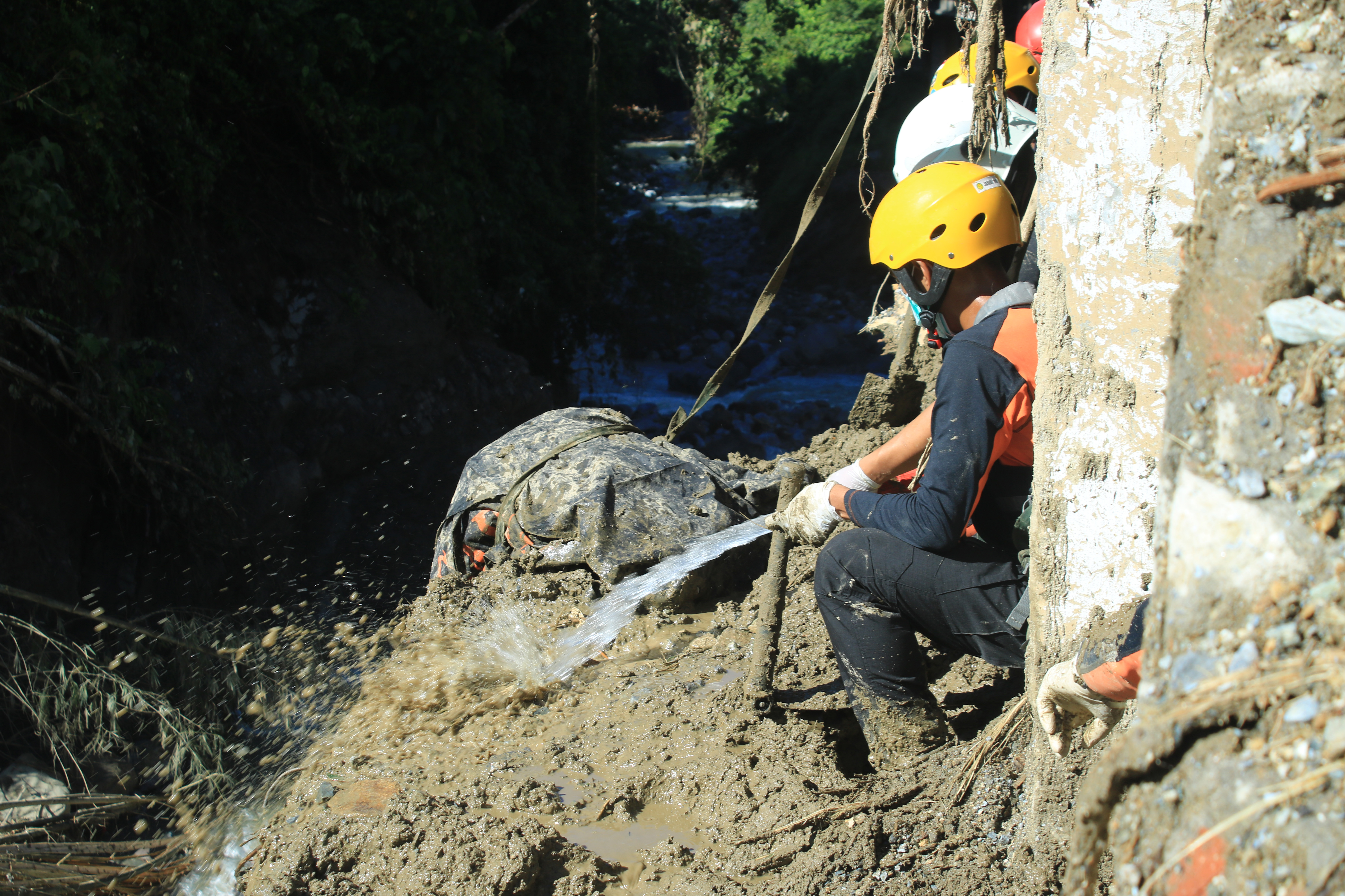 A A 20251201 39858689 39858683 E N D O N E Z Y A D A S I D D E T L I Y A G I S L A R I N Y O L A C T I G I A F E T L E R D E O L E N L E R I N S A Y I S I 442 Y E Y U K S E L D I