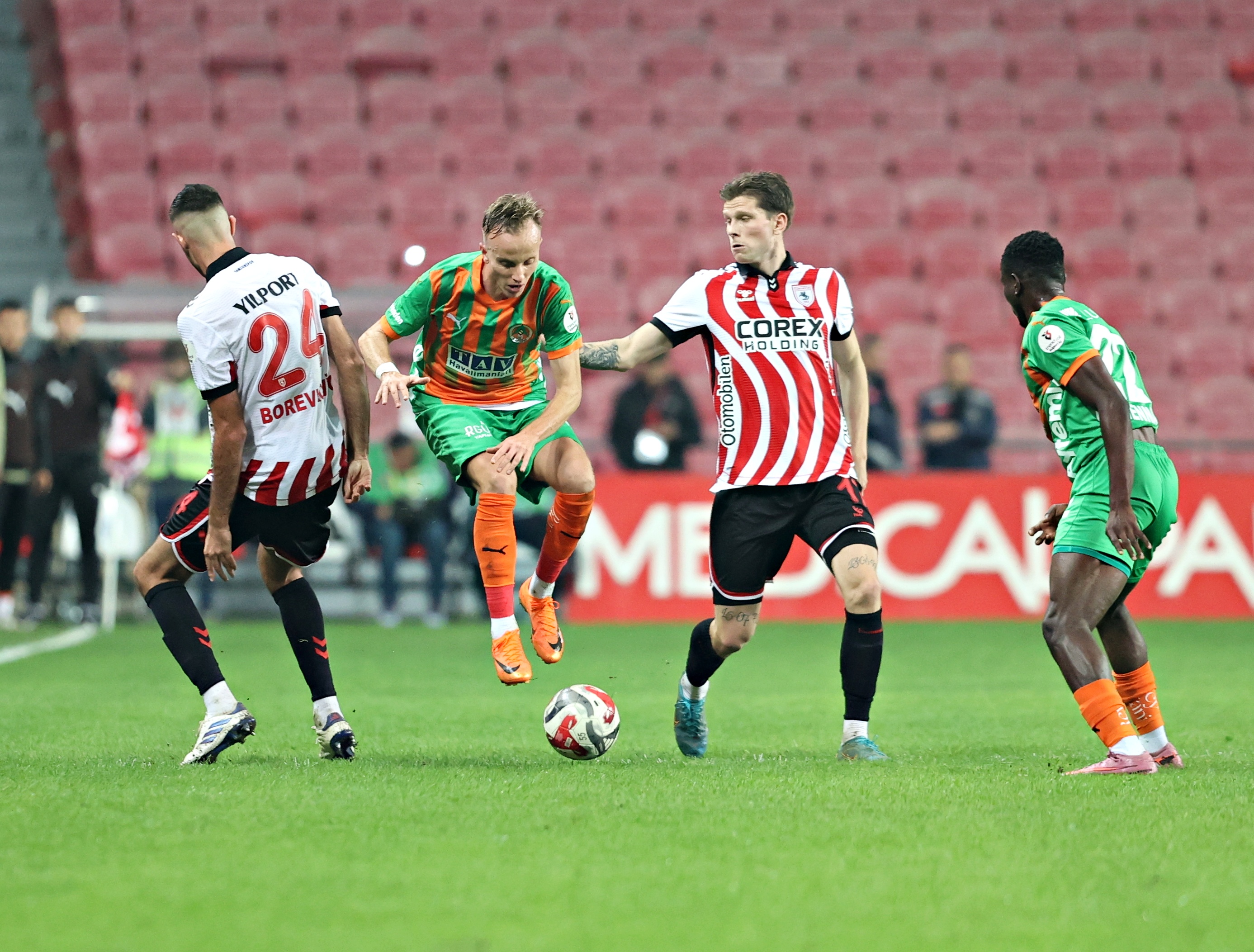 A A 20251201 39864113 39864104 S A M S U N S P O R C O R E N D O N A L A N Y A S P O R