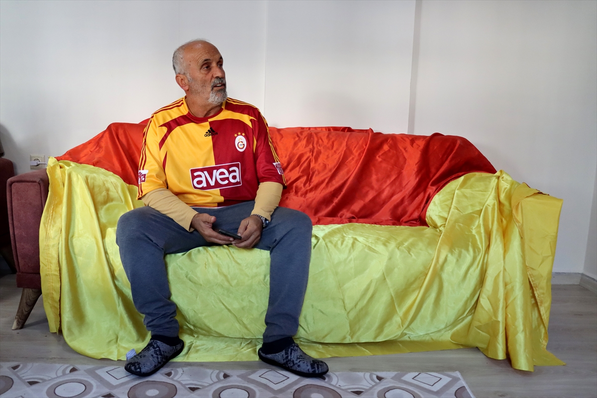 A A 20251203 39877268 39877266 S A R I K I R M I Z I S E V G I S I N I E V I N I N D U V A R I N A Y A N S I T T I