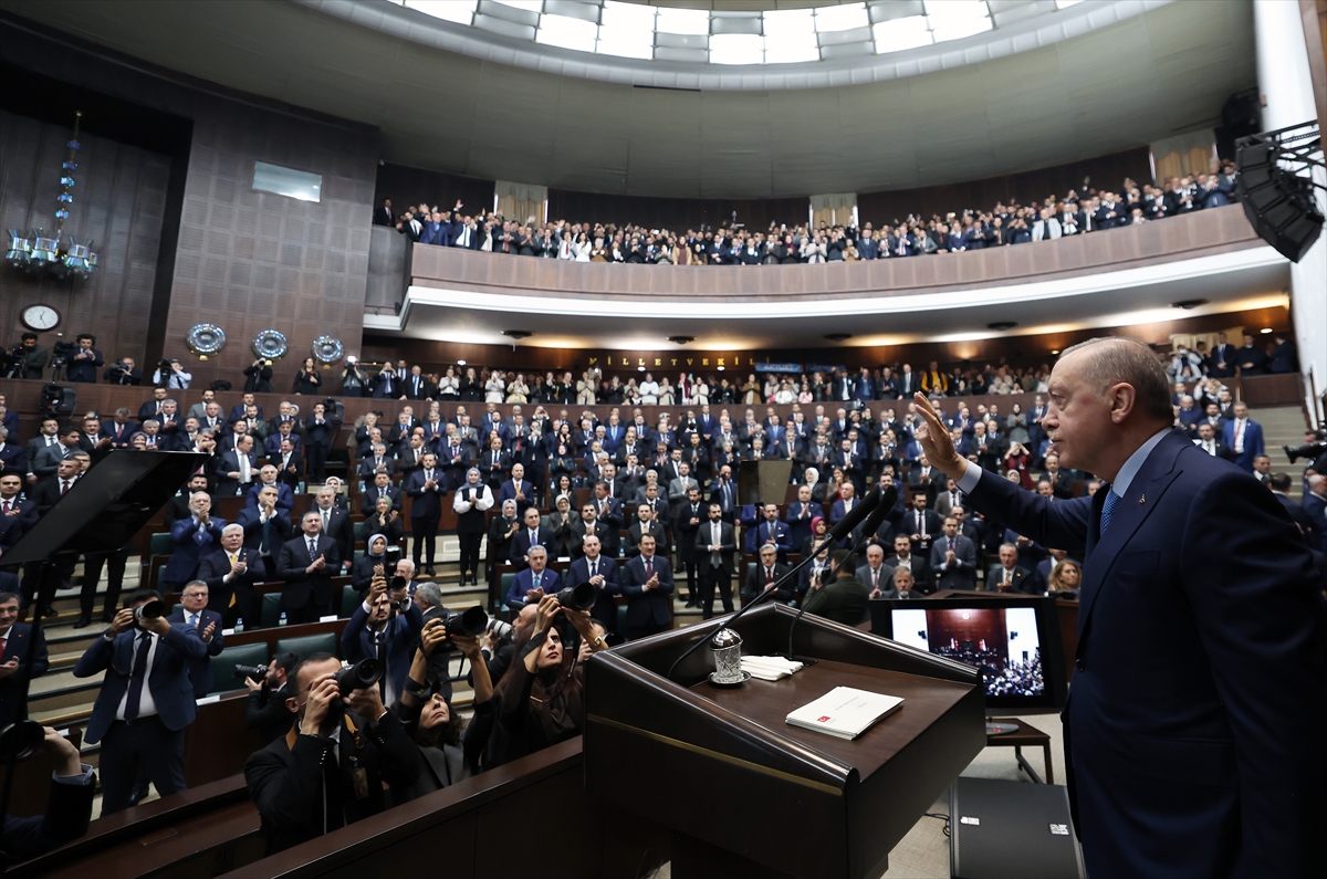 A A 20251203 39878041 39878035 A K P A R T I T B M M G R U P T O P L A N T I S I