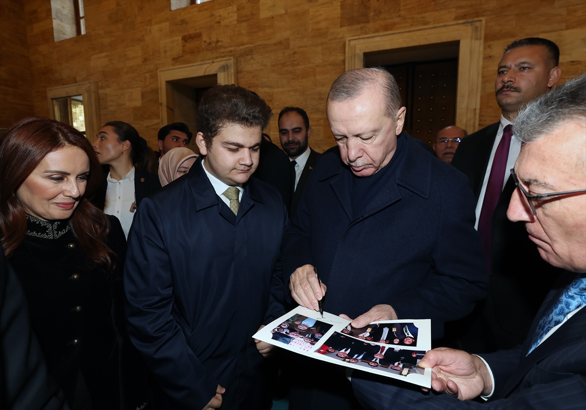 A A 20251203 39878041 39878037 A K P A R T I T B M M G R U P T O P L A N T I S I