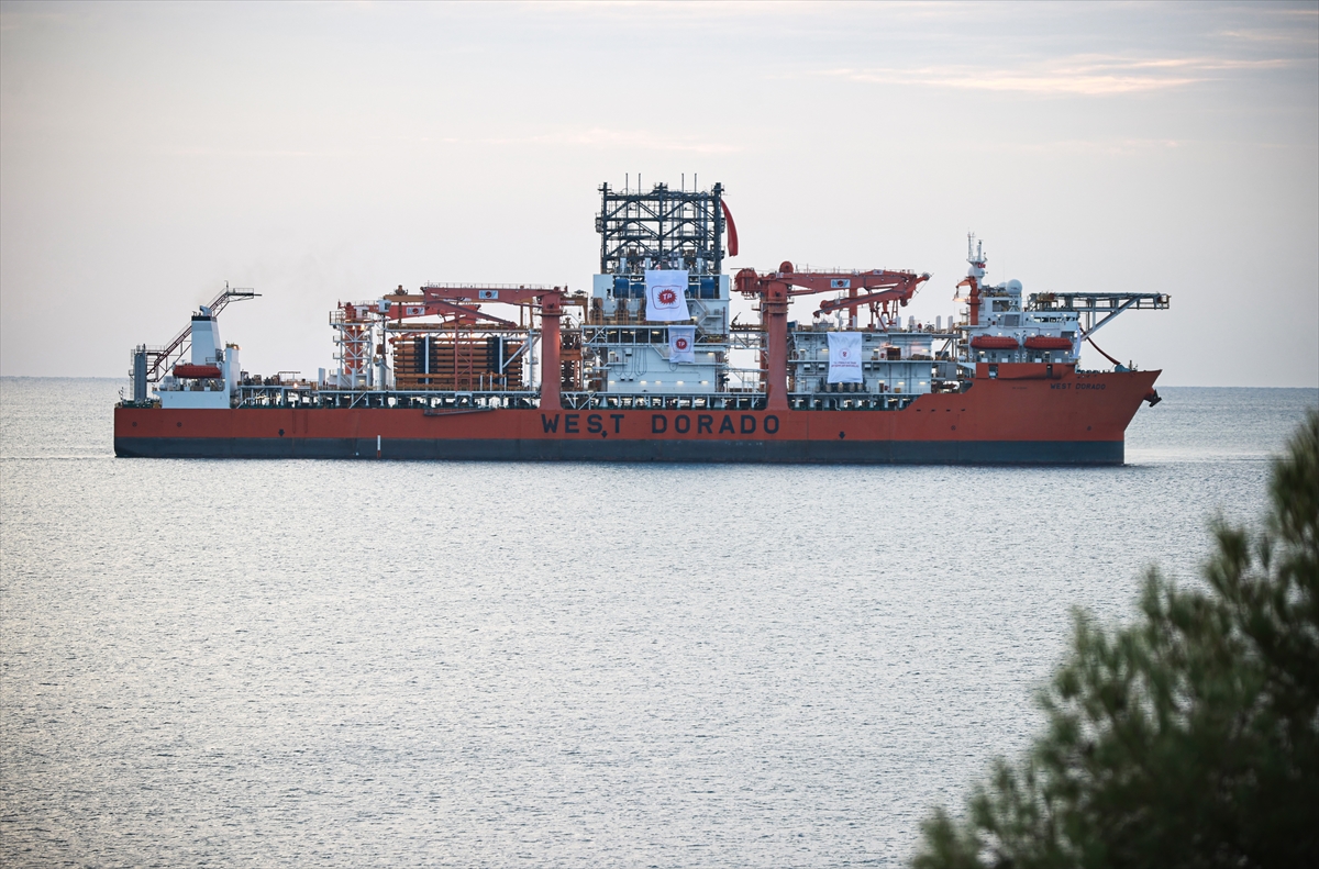 A A 20251204 39886268 39886262 T U R K I Y E N I N 6 D E R I N D E N I Z S O N D A J G E M I S I M E R S I N A C I K L A R I N A D E M I R L E D I