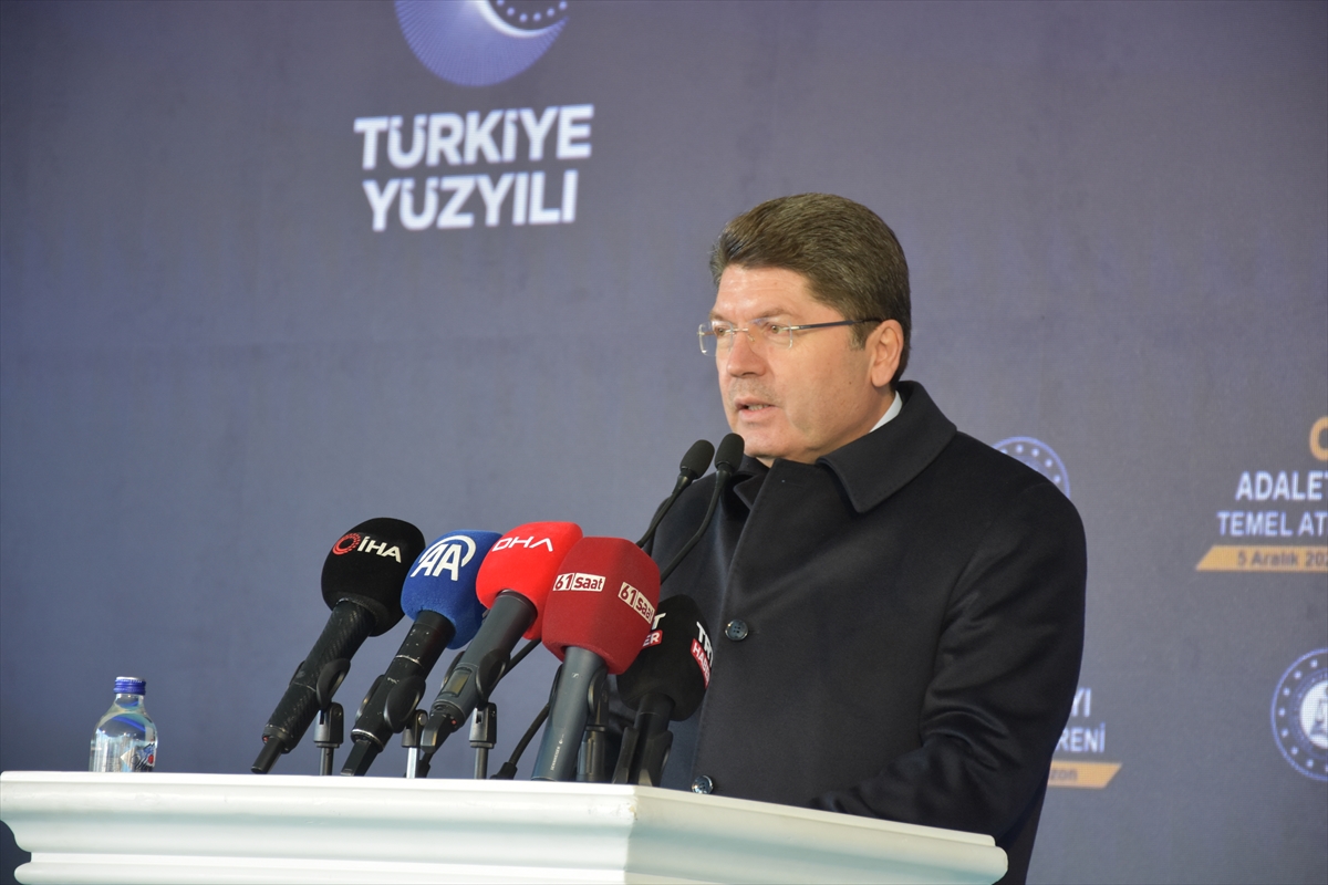 A A 20251205 39898482 39898480 A D A L E T B A K A N I Y I L M A Z T U N C T A N F U T B O L D A B A H I S S O R U S T U R M A S I N A I L I S K I N A C I K L A M A