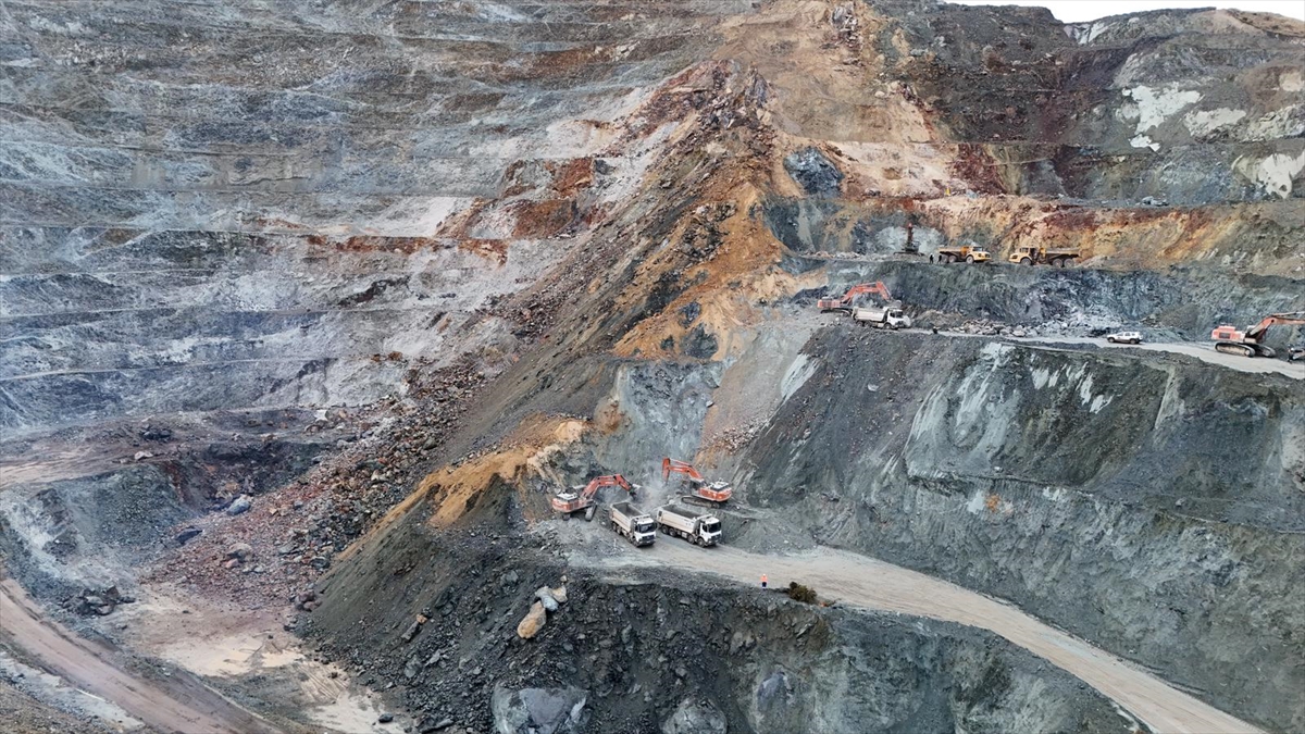 A A 20251211 39950256 39950253 S I V A S T A M A D E N O C A G I N D A G O C U K A L T I N D A K A L A N S A N T I Y E M U D U R U N U A R A M A C A L I S M A L A R I 25 G U N D U R S U R U Y O R