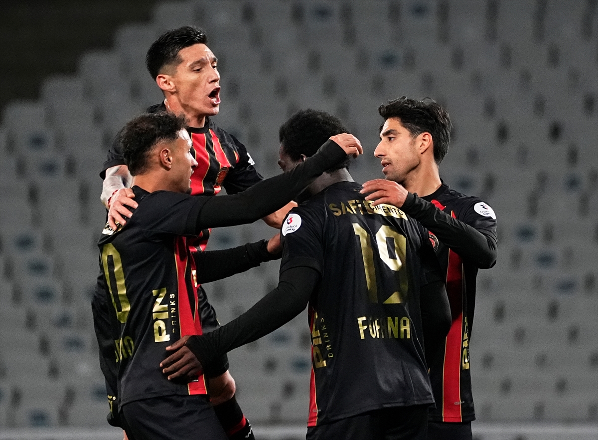 A A 20251214 39980046 39980039 M I S I R L I C O M T R F A T I H K A R A G U M R U K K O C A E L I S P O R