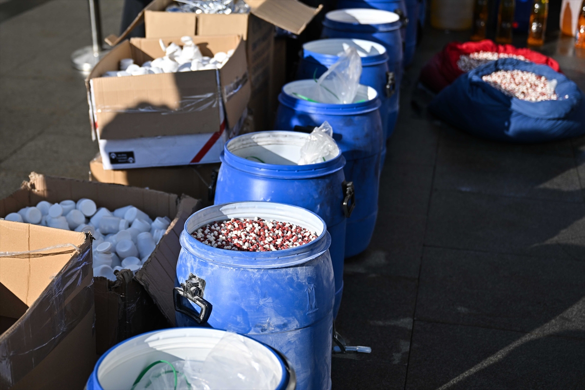 A A 20251215 39984380 39984374 I S T A N B U L D A D U Z E N L E N E N U Y U S T U R U C U O P E R A S Y O N L A R I N D A 26 K I S I G O Z A L T I N A A L I N D I