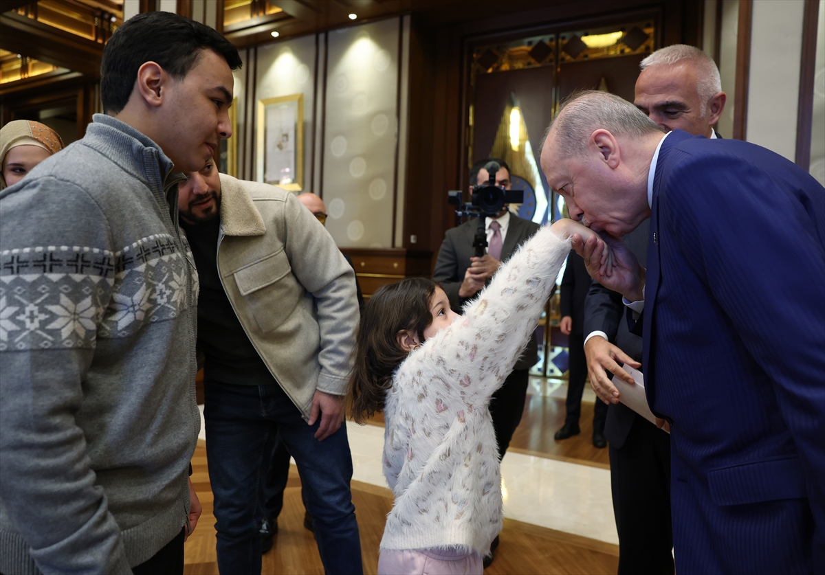 A A 20251217 40005746 40005740 C U M H U R B A S K A N I E R D O G A N G A Z Z E D E H A Y A T I N I K A Y B E D E N 6 Y A S I N D A K I F I L I S T I N L I R A J A B I N A I L E F E R T L E R I N I K A B U L E T T I