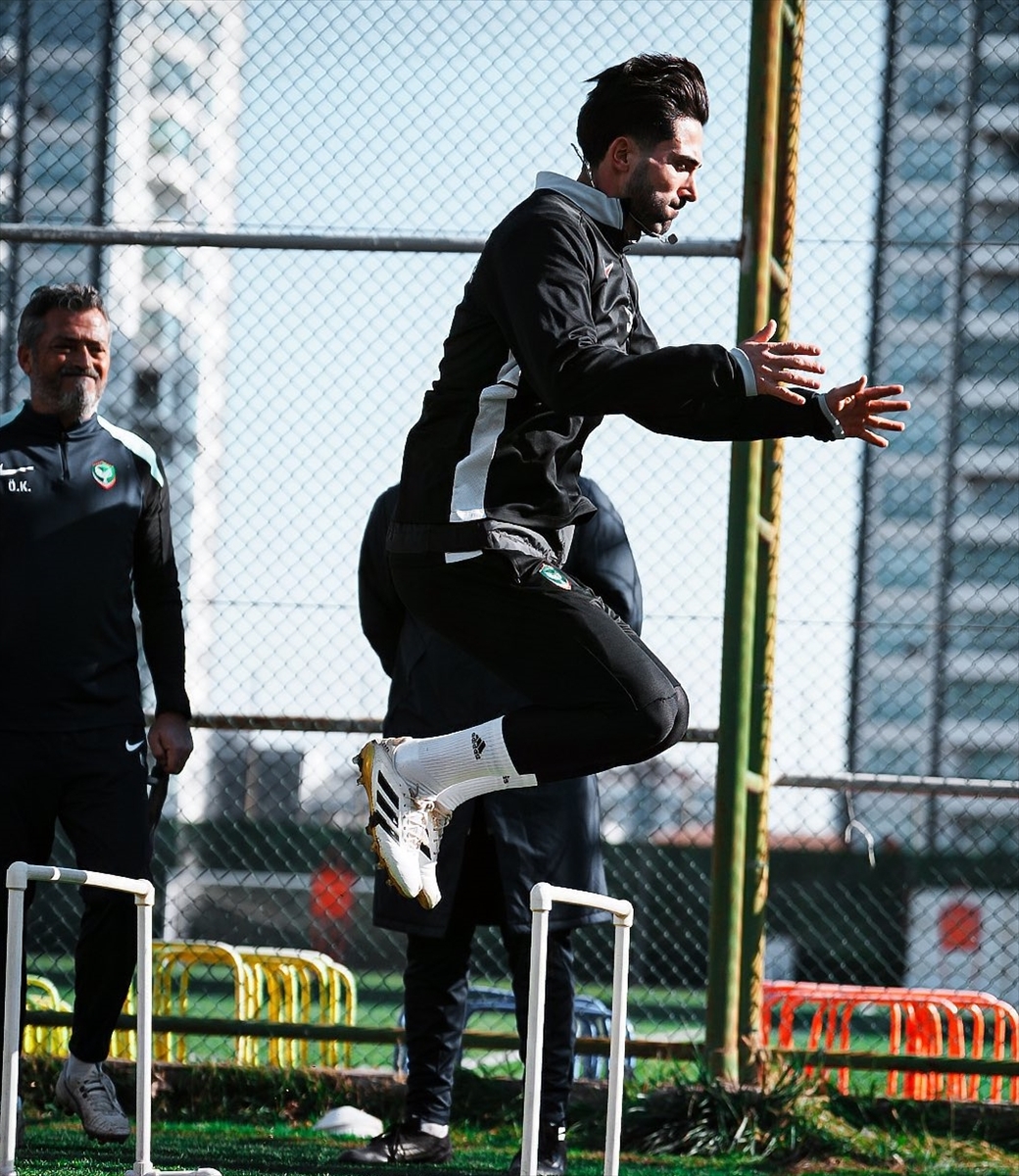 A A 20251217 40006395 40006394 A M E D S P O R T I F F A A L I Y E T L E R D E B O D R U M F K M A C I H A Z I R L I K L A R I D E V A M E D I Y O R