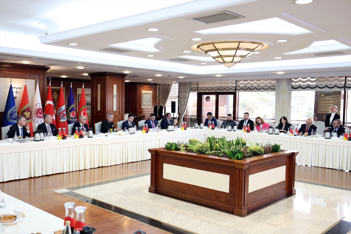 A A 20251220 40030508 40030506 M I L L I S A V U N M A B A K A N I G U L E R Y I L L I K D E G E R L E N D I R M E T O P L A N T I S I N D A K O N U S T U