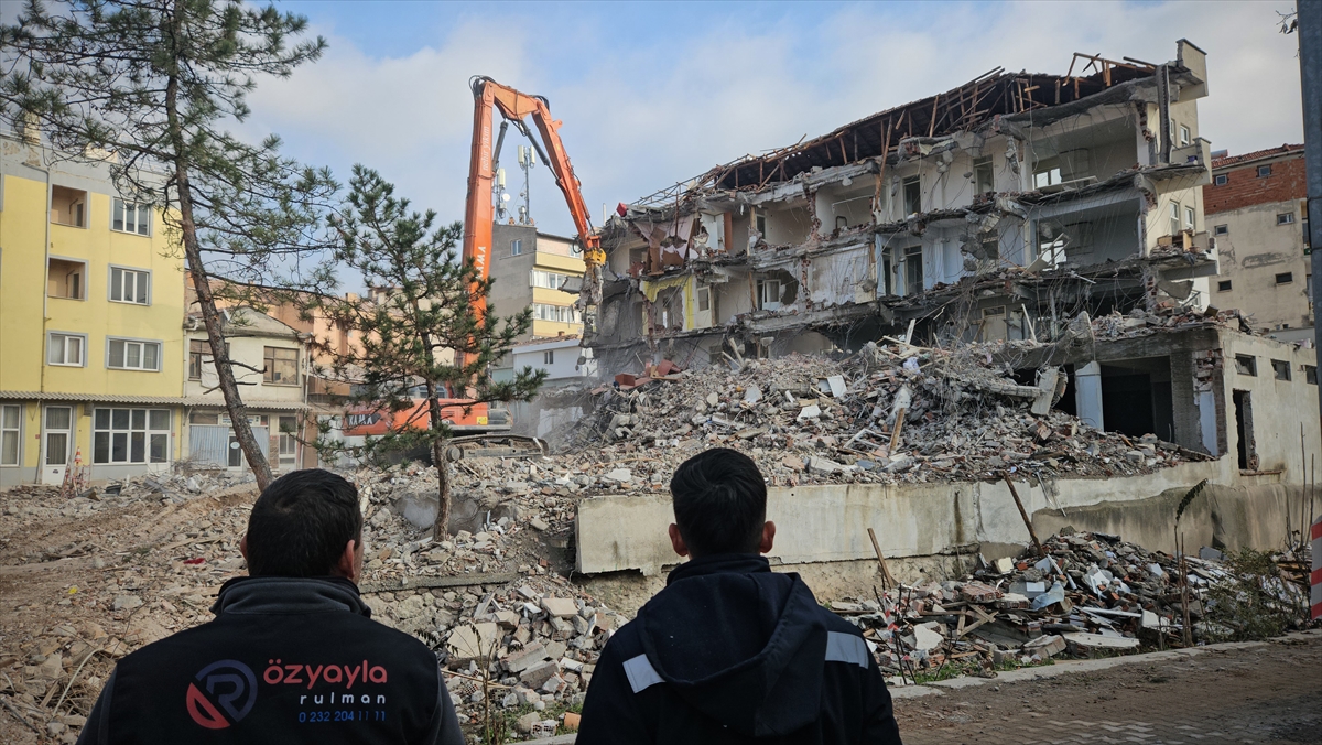 A A 20251224 40063316 40063313 B A L I K E S I R S I N D I R G I D A A G I R H A S A R L I 814 B I N A Y I K I L D I