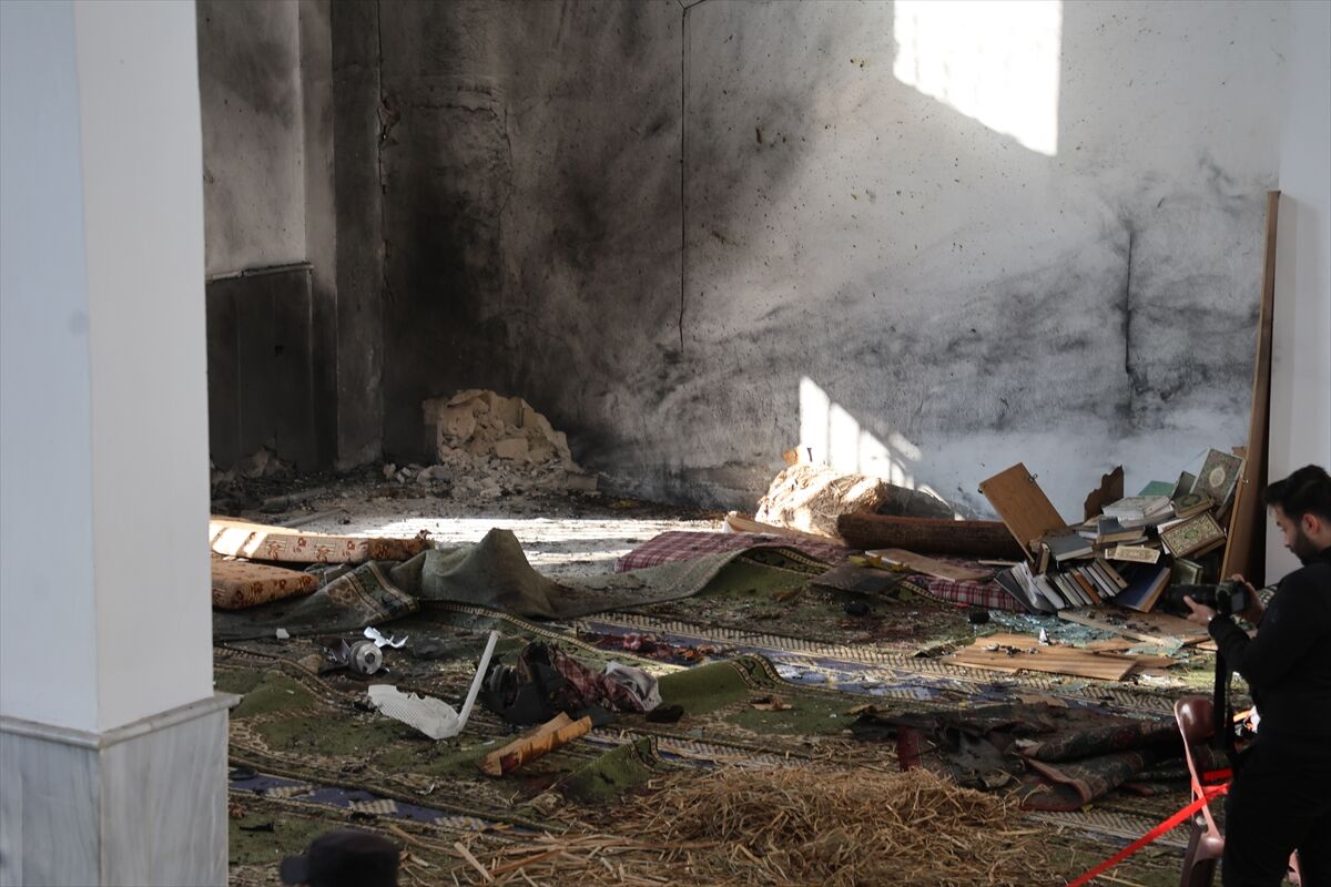 A A 20251226 40084121 40084116 S U R I Y E N I N H U M U S I L I N D E B I R C A M I D E M E Y D A N A G E L E N P A T L A M A D A 5 K I S I O L D U 12 K I S I Y A R A L A N D I