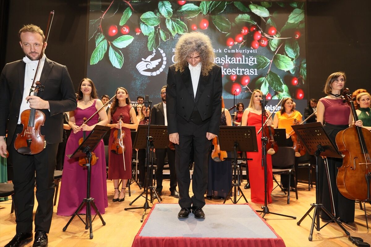 A A 20251226 40087428 40087427 K K T C C U M H U R B A S K A N L I G I S E N F O N I O R K E S T R A S I Y E N I Y I L K O N S E R I V E R D I