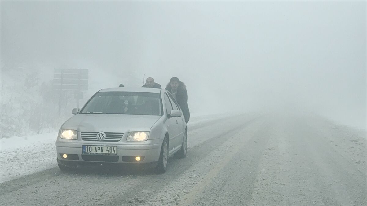 A A 20251227 40090814 40090809 D O M A N I C D A G L A R I A G I R T O N A J L I A R A C T R A F I G I N E K A P A T I L D I