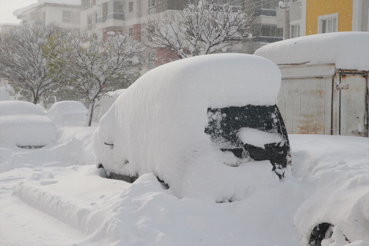 A A 20251229 40104859 40104849 B O L U D A K A R Y A G I S I