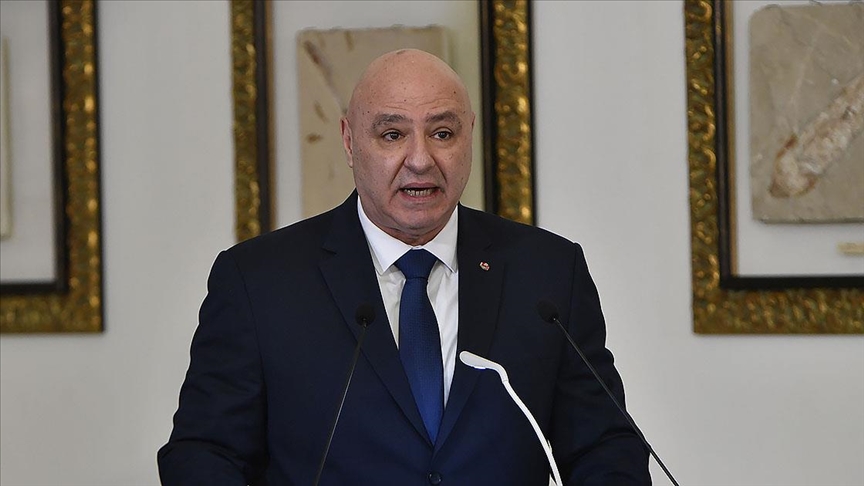 Thumbs B C 9A8754387988453276A5A0A933D62479