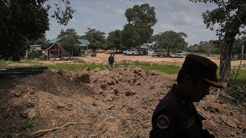 Thumbs B C Ca934B0Af07E1104223D5D4075695D88