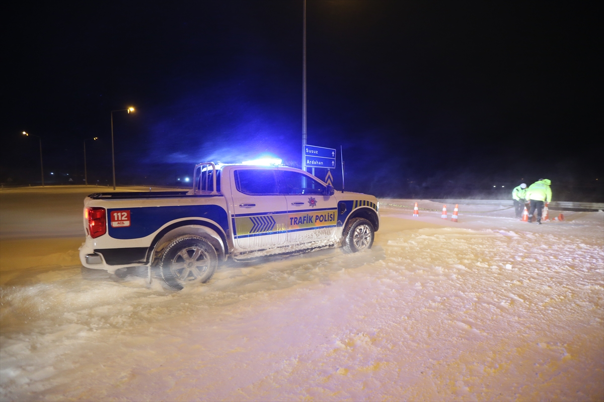 A A 20260101 40138841 40138833 K A R S T A K A R V E T I P I N E D E N I Y L E B A Z I Y O L L A R T U M A R A C T R A F I G I N E K A P A T I L D I