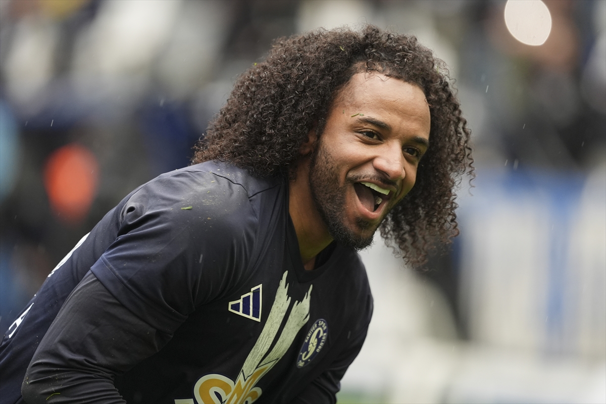 A A 20260111 40224965 40224958 S M S G R U P S A R I Y E R A L A G O Z H O L D I N G I G D I R F K