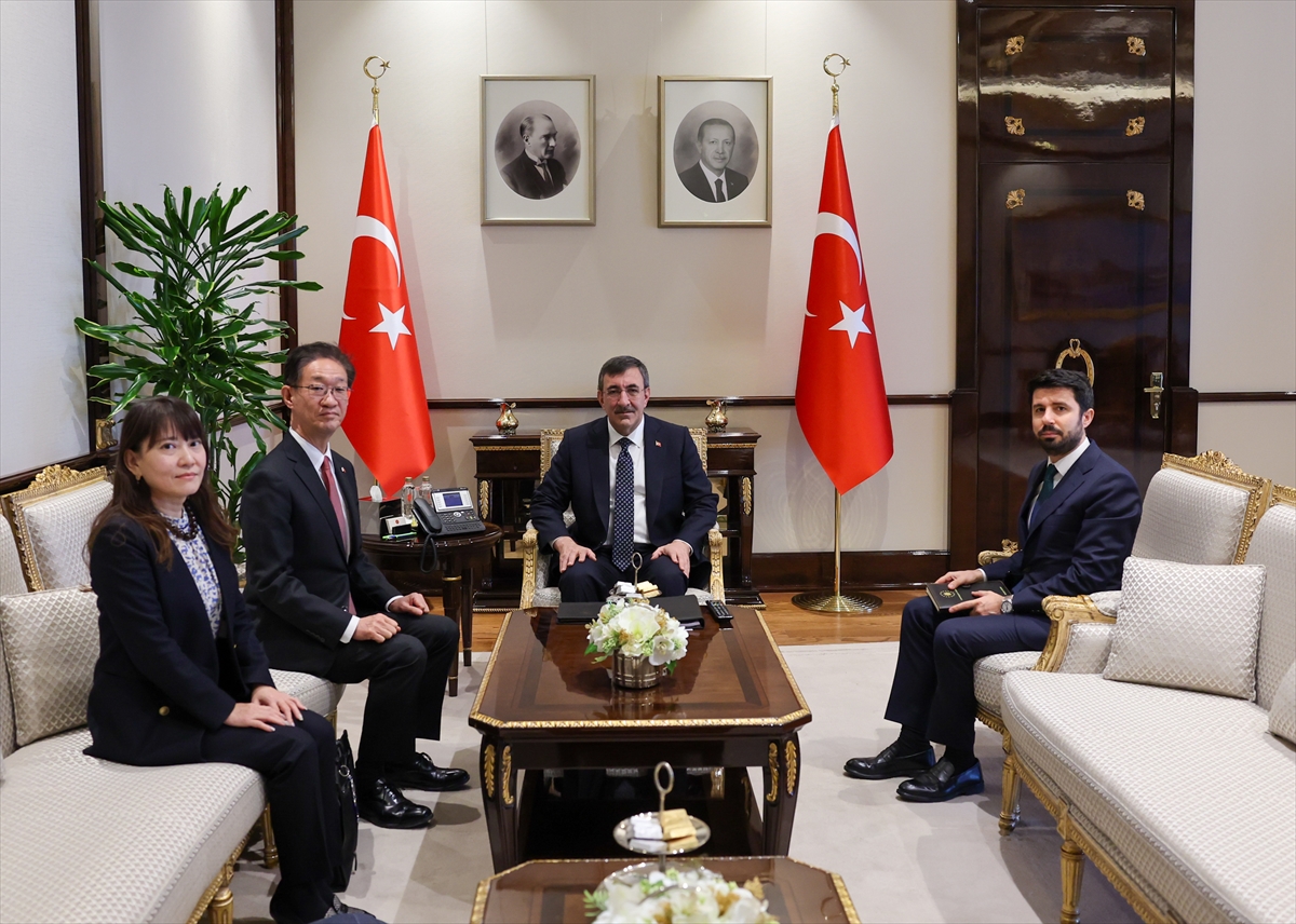 A A 20260113 40242118 40242116 C U M H U R B A S K A N I Y A R D I M C I S I Y I L M A Z J A P O N Y A N I N A N K A R A B U Y U K E L C I S I M A S A M I Y I K A B U L E T T I