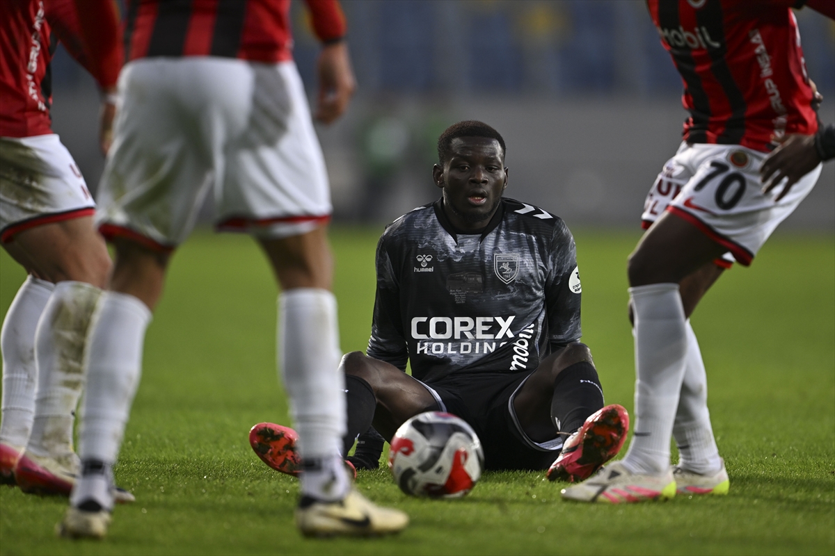 A A 20260118 40292598 40292591 G E N C L E R B I R L I G I S A M S U N S P O R