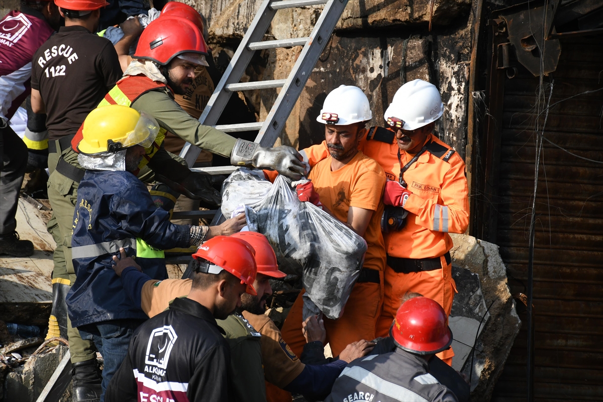 A A 20260119 40302889 40302876 P A K I S T A N D A K I A L I S V E R I S M E R K E Z I N D E C I K A N Y A N G I N D A O L U S A Y I S I 14 E Y U K S E L D I