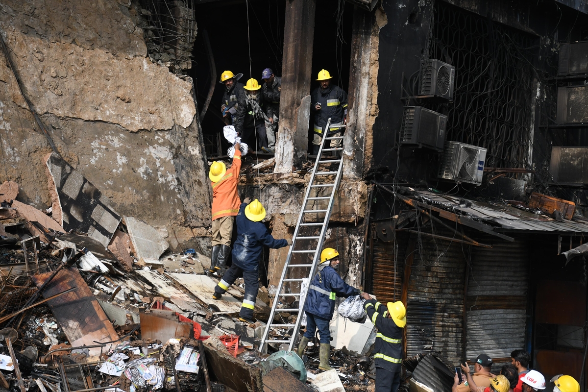 A A 20260119 40302889 40302884 P A K I S T A N D A K I A L I S V E R I S M E R K E Z I N D E C I K A N Y A N G I N D A O L U S A Y I S I 14 E Y U K S E L D I