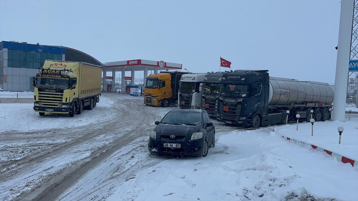 Çankırı'da D 100 Kara Yolu 2