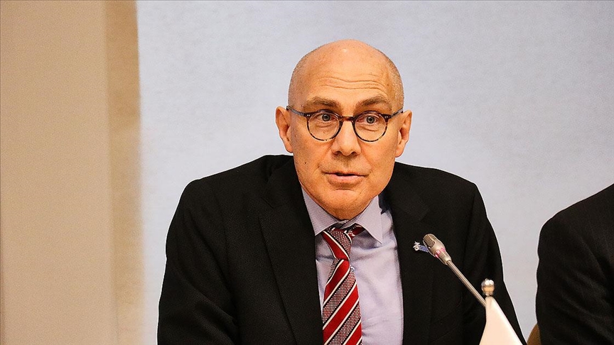 Thumbs B C 880264239B47F848Fa4131A310B1Fa3F